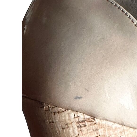 Stuart Weitzman Beige Wedges - Picture 8 of 11